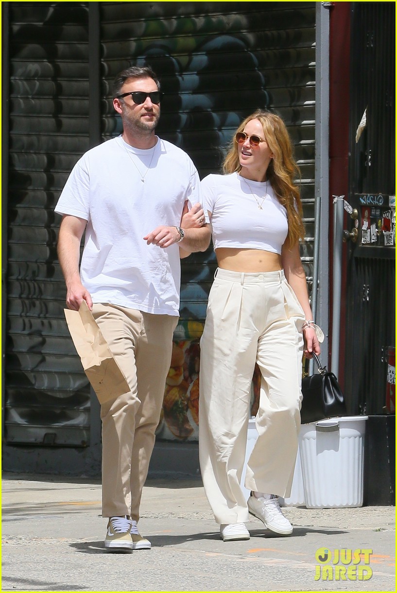 Confirmation: Jennifer Lawrence Welcomes Second Baby With Cooke Maroney Confirmation: Jennifer Lawrence Welcomes Second Baby With Cooke Maroney
