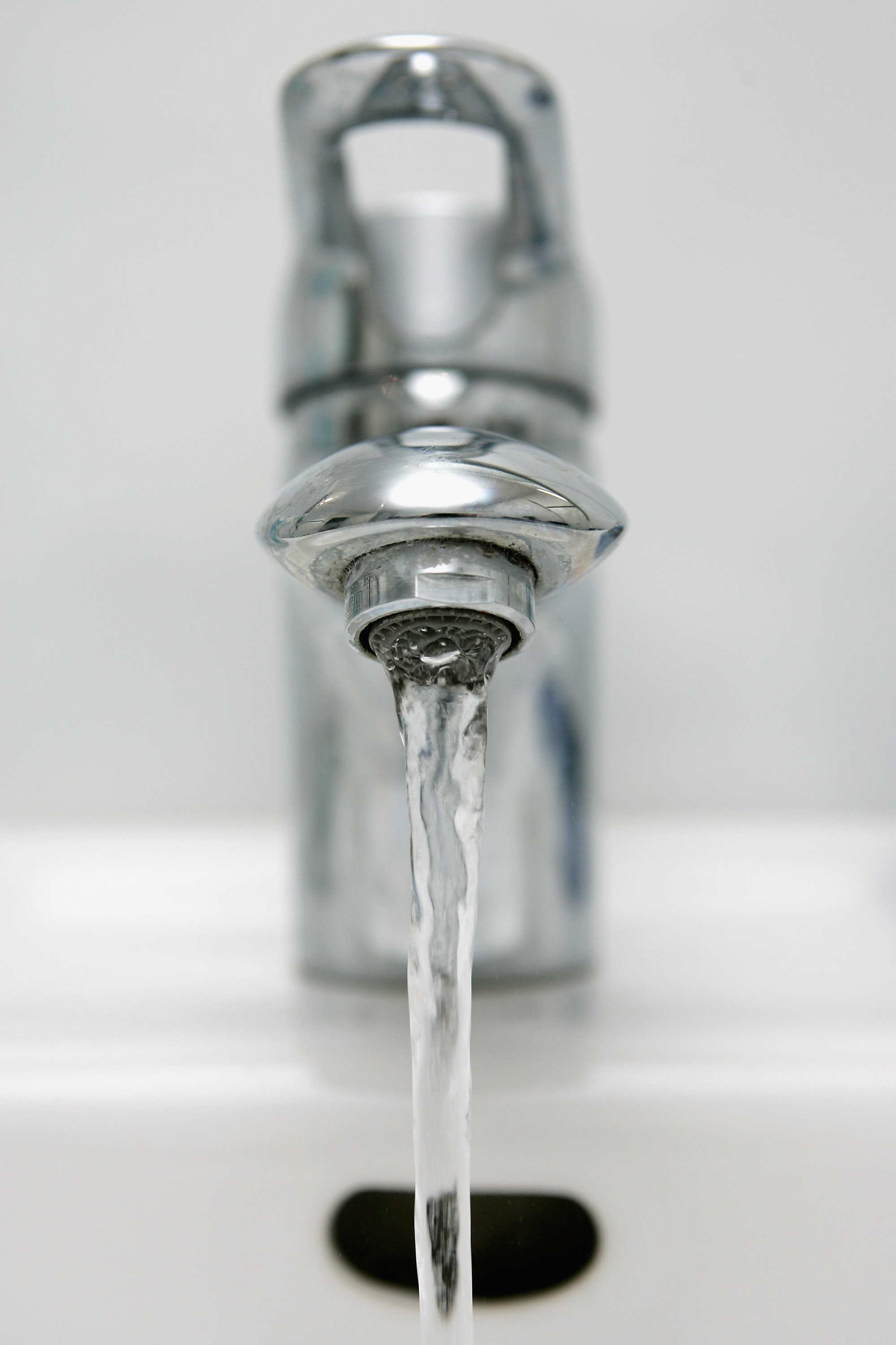 Contaminated Drinking Water: Millions Of Americans At Risk, Report Reveals Contaminated Drinking Water: Millions Of Americans At Risk, Report Reveals