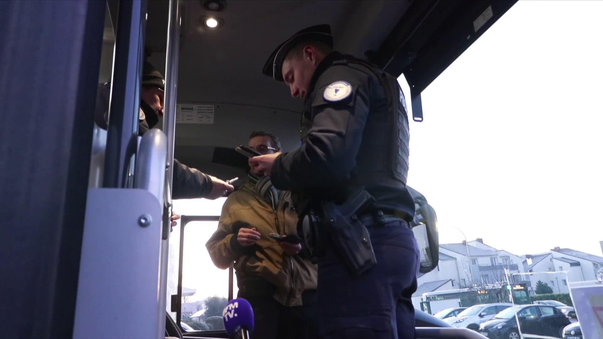 Contrôles Antidrogue Chauffeurs Cars Scolaires: Multiplication Des Tests Annoncée Contrôles Antidrogue Chauffeurs Cars Scolaires: Multiplication Des Tests Annoncée