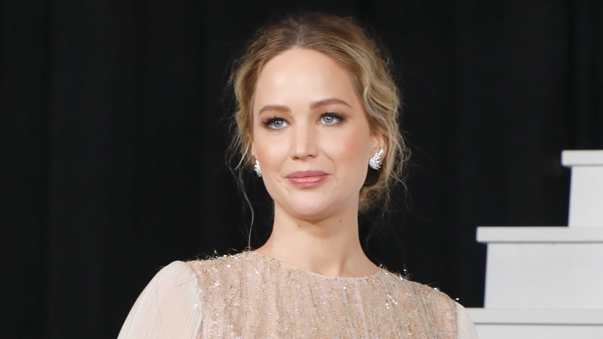 Cooke Maroney And Jennifer Lawrence: Photos Fuel Baby No. 2 Rumors Cooke Maroney And Jennifer Lawrence: Photos Fuel Baby No. 2 Rumors