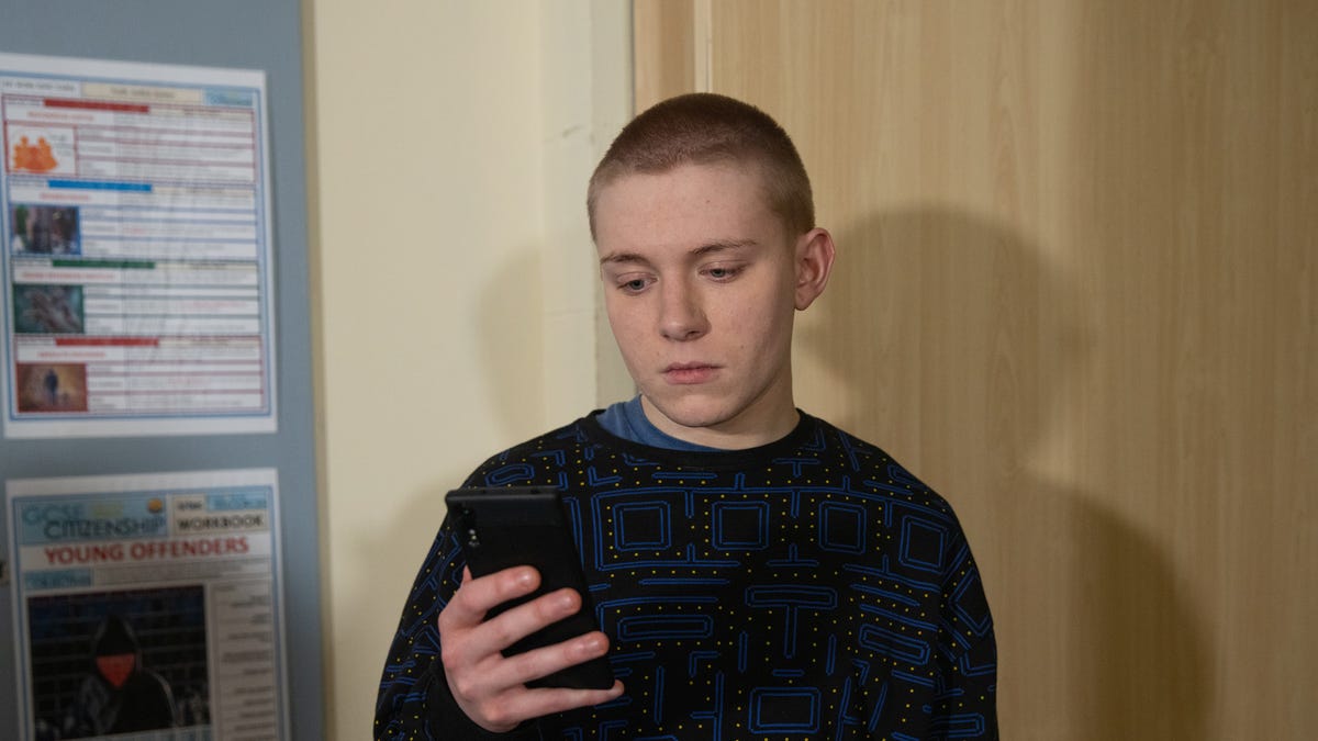 Coronation Street Stars' Emotional Farewell: Jordan And Fallon's Thank You Update Leaves Co-Star In Tears Coronation Street Stars' Emotional Farewell: Jordan And Fallon's Thank You Update Leaves Co-Star In Tears