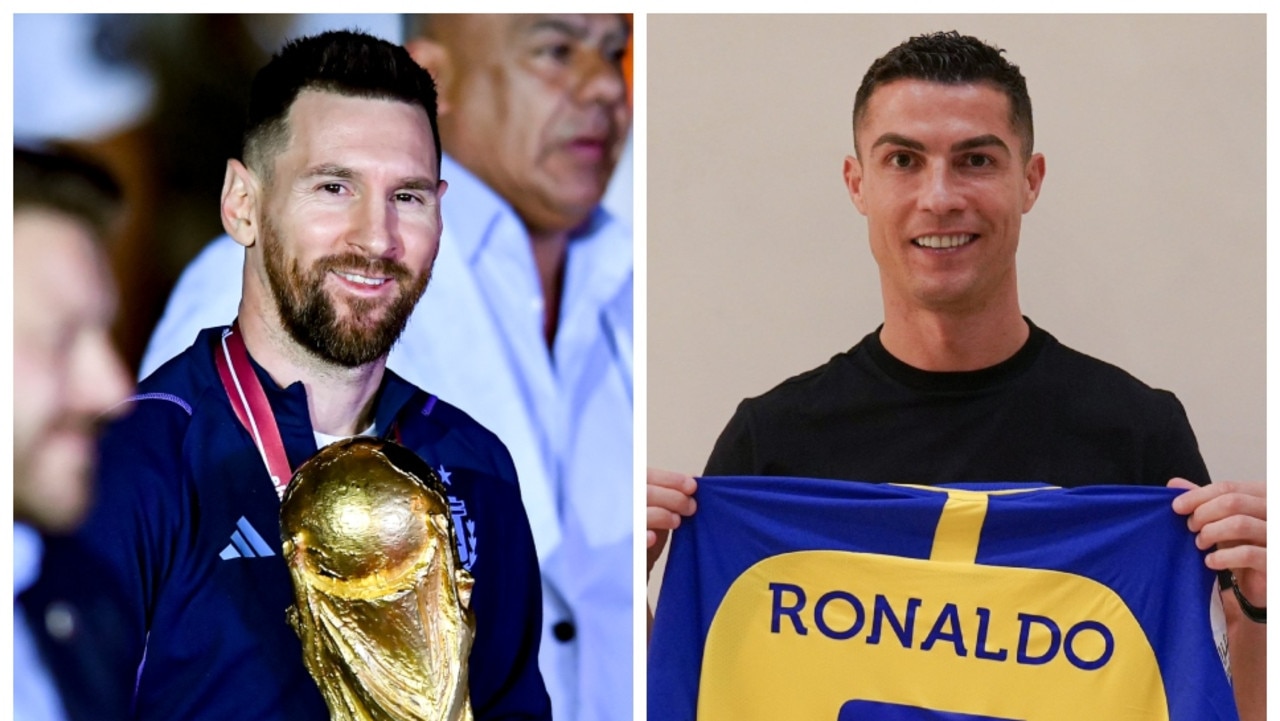 Cristiano Ronaldo'nun Al Nassr İle 2 Yıllık Sözleşmesi Cristiano Ronaldo'nun Al Nassr İle 2 Yıllık Sözleşmesi