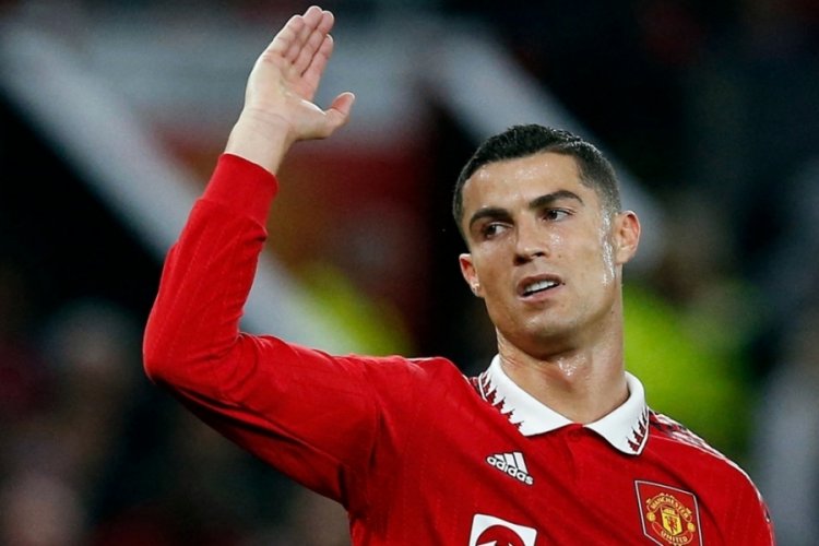 Cristiano Ronaldo'nun Geleceği Belli Oldu: Al Nassr Ile Devam! Cristiano Ronaldo'nun Geleceği Belli Oldu: Al Nassr Ile Devam!