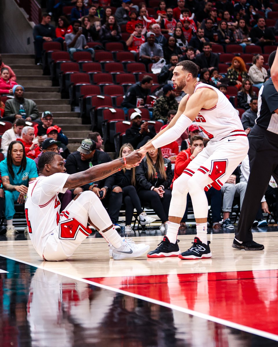 DeAndre Jordan's Historic Performance In Nuggets Vs. Bulls Matchup DeAndre Jordan's Historic Performance In Nuggets Vs. Bulls Matchup