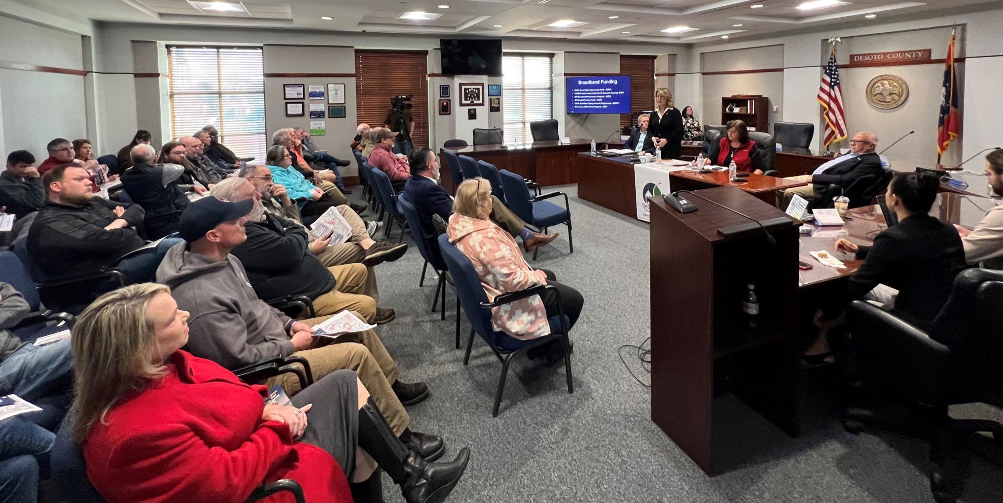 DeSoto County's Statewide Broadband Leadership: 100% Connected DeSoto County's Statewide Broadband Leadership: 100% Connected