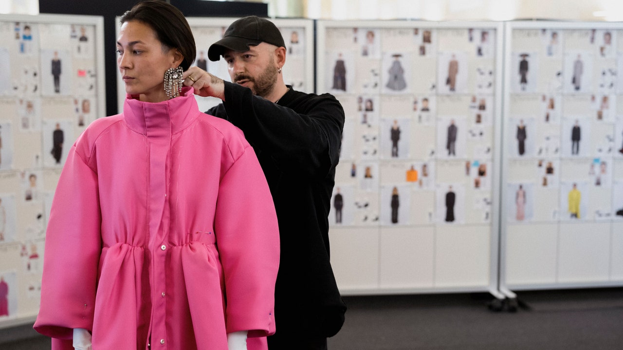 Demna At Gucci: Design Direction And Future Collections Demna At Gucci: Design Direction And Future Collections