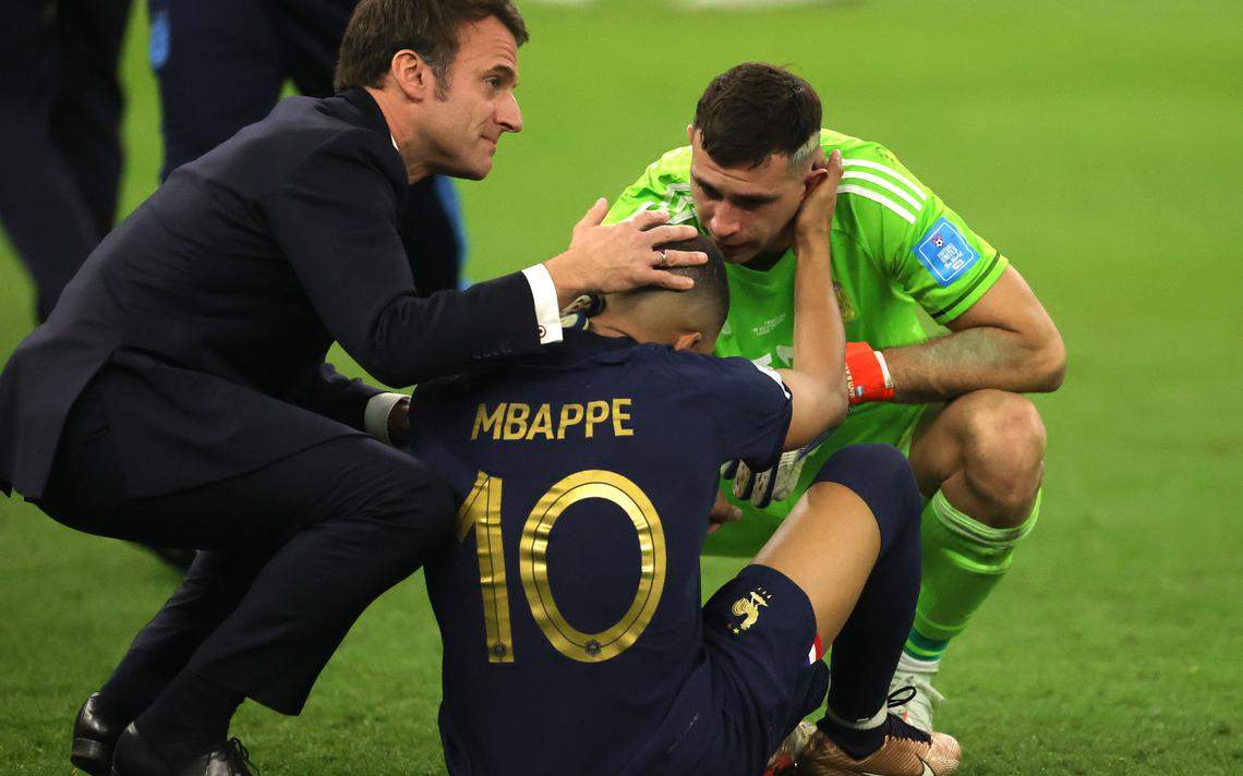 Deschamps Lauds Mbappé's Leadership In France's Penalty Shootout Win Against Croatia Deschamps Lauds Mbappé's Leadership In France's Penalty Shootout Win Against Croatia