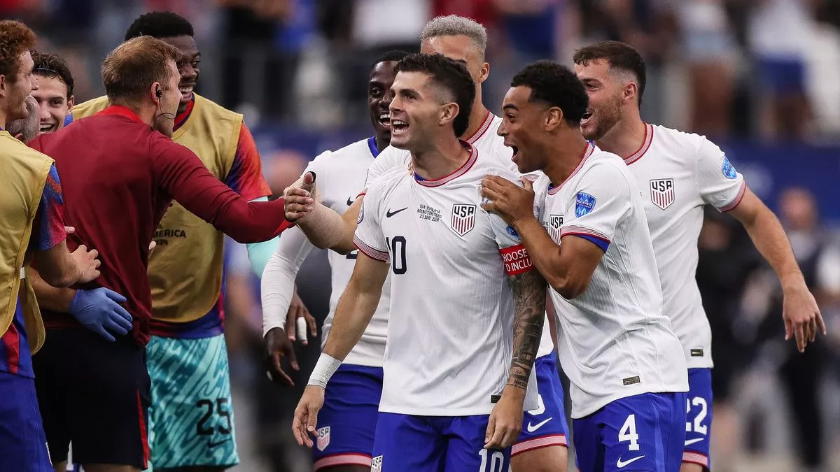 Dest & Pulisic Lead USMNT To Weekend Victories Dest & Pulisic Lead USMNT To Weekend Victories