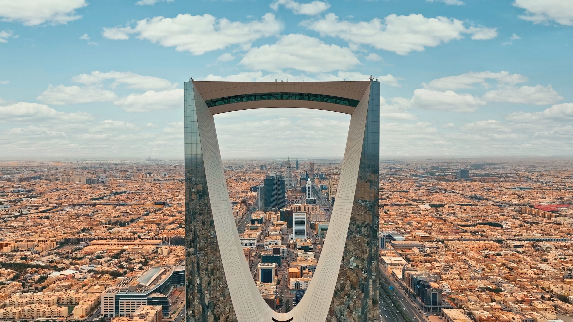 Deutsche Bank's Initiative: Attracting Global Capital To Saudi Arabia Deutsche Bank's Initiative: Attracting Global Capital To Saudi Arabia