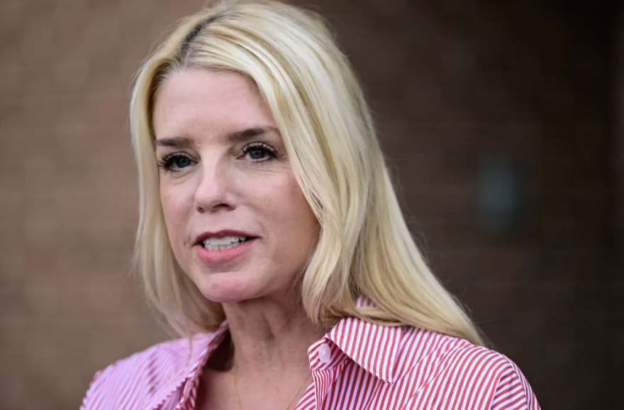 Did Pam Bondi Possess The Epstein Client List? An Analysis Of The Claim Did Pam Bondi Possess The Epstein Client List? An Analysis Of The Claim