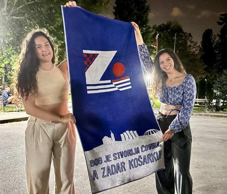 Đokovićev Uticaj: Kako Je Pomogao Menšiku Da Osvoji Pehar U Novom Sadu Đokovićev Uticaj: Kako Je Pomogao Menšiku Da Osvoji Pehar U Novom Sadu