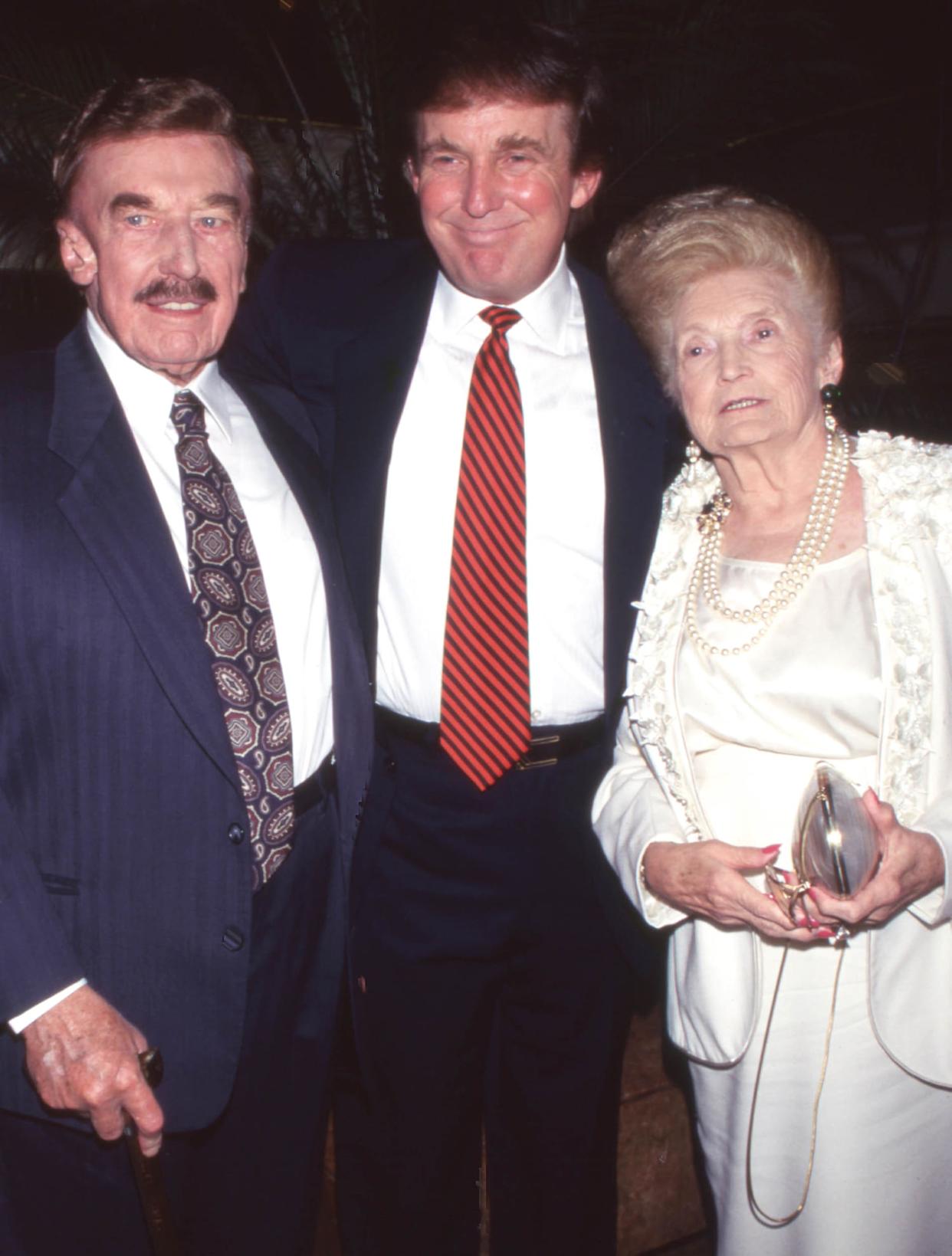 Donald Trump's Family: An In-Depth Look At His Relatives Donald Trump's Family: An In-Depth Look At His Relatives