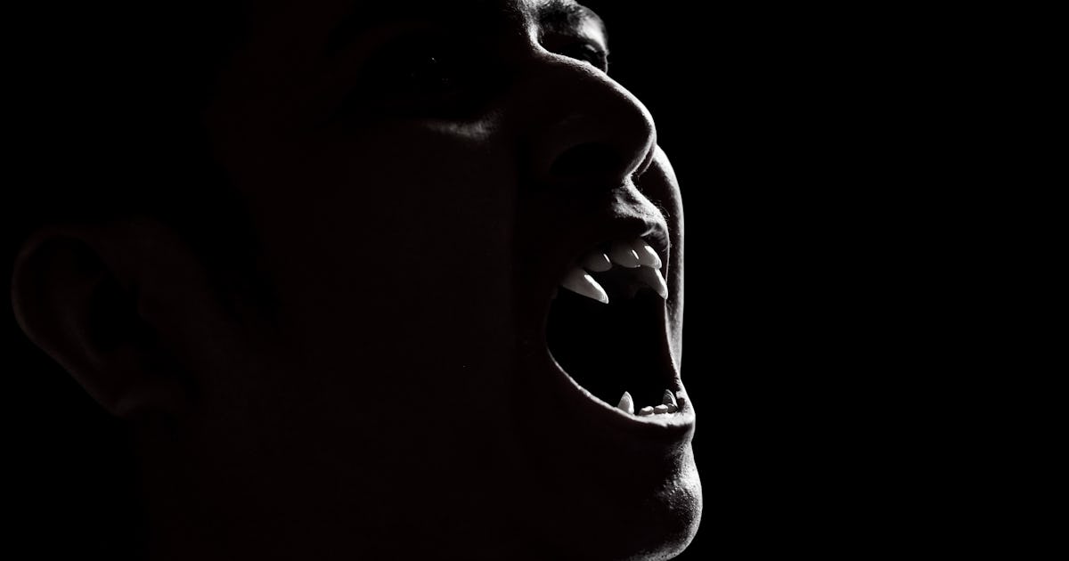 Don't Miss These Vampire Horror Movies Streaming This Month Don't Miss These Vampire Horror Movies Streaming This Month