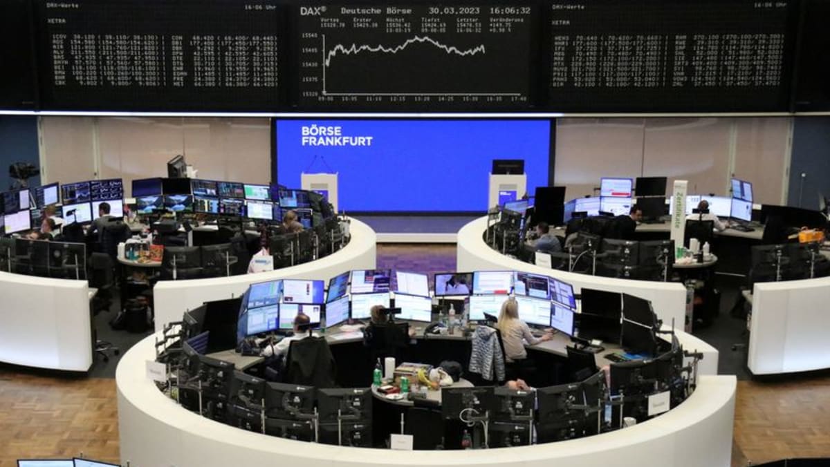 Dow Jones Steady Climb: Strong PMI Numbers Offer Support Dow Jones Steady Climb: Strong PMI Numbers Offer Support