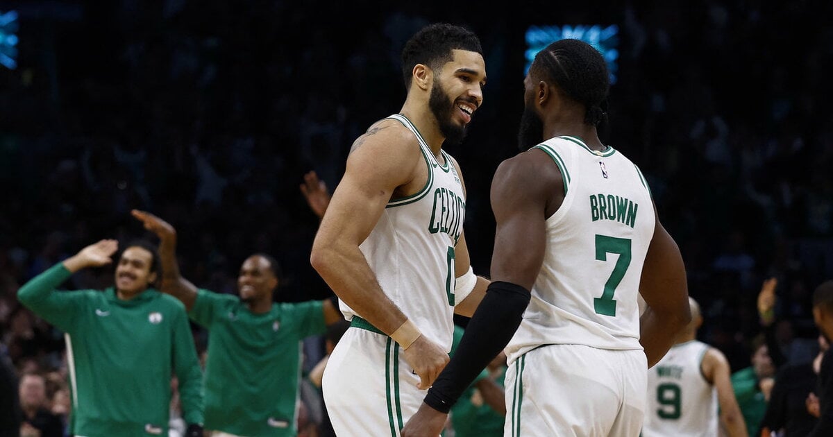 Duobelės Įtaka: NBA Lyderių Pralaimėjimo Apžvalga Duobelės Įtaka: NBA Lyderių Pralaimėjimo Apžvalga