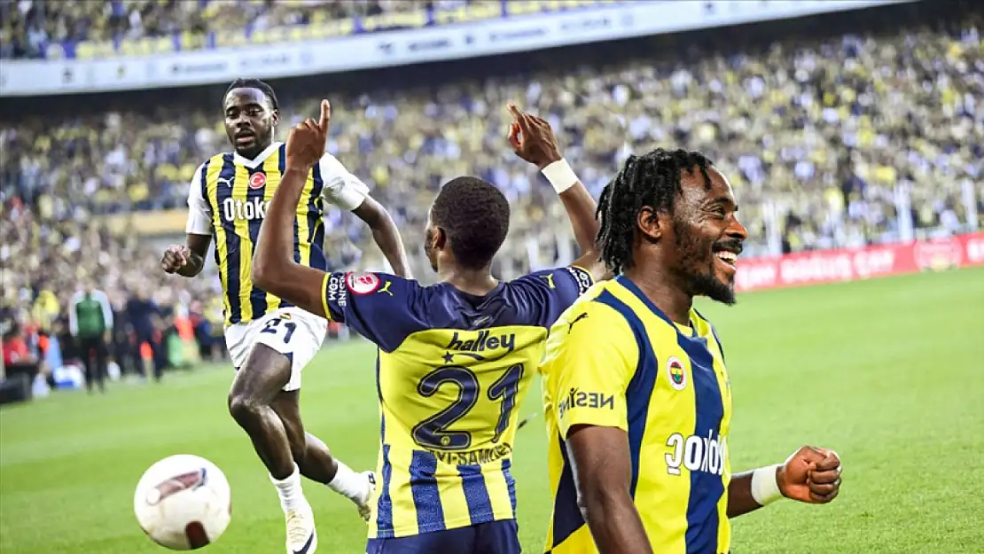 Dusan Tadiç: Süper Lig'de 100. Maçına Çıktı Dusan Tadiç: Süper Lig'de 100. Maçına Çıktı