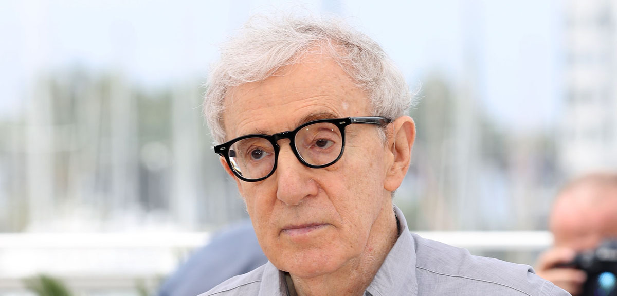 Dylan Farrow's Accusations Against Woody Allen: Sean Penn's Skepticism Dylan Farrow's Accusations Against Woody Allen: Sean Penn's Skepticism