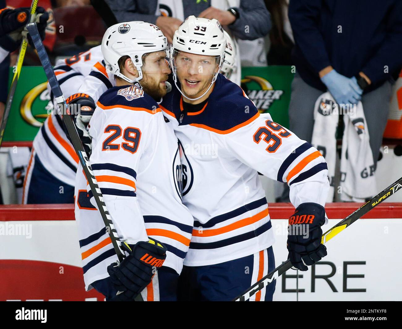 Edmonton Oilers' Leon Draisaitl Suffers Injury During Game Edmonton Oilers' Leon Draisaitl Suffers Injury During Game