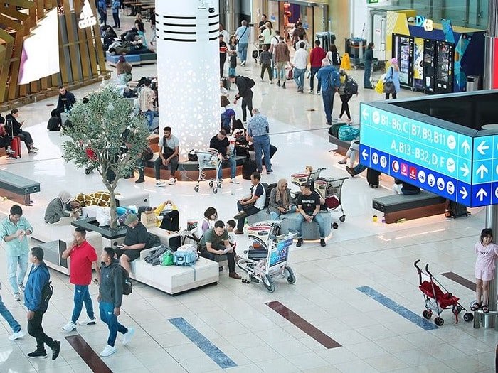 Eid Al-Fitr 2025: Dubai Airport (DXB) Issues Travel Advisory For Increased Passengers Eid Al-Fitr 2025: Dubai Airport (DXB) Issues Travel Advisory For Increased Passengers