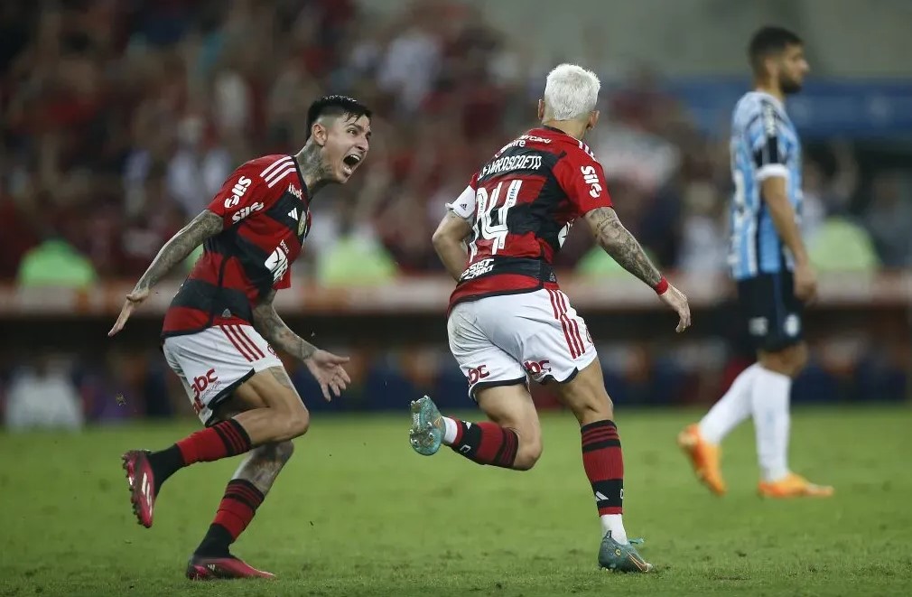 El Gesto De Pulgar Que Emocionó A Los Hinchas Del Flamengo El Gesto De Pulgar Que Emocionó A Los Hinchas Del Flamengo