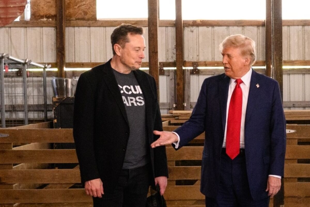 Elon Musk's Net Worth Fluctuations During Trump's First 100 Days In Office Elon Musk's Net Worth Fluctuations During Trump's First 100 Days In Office