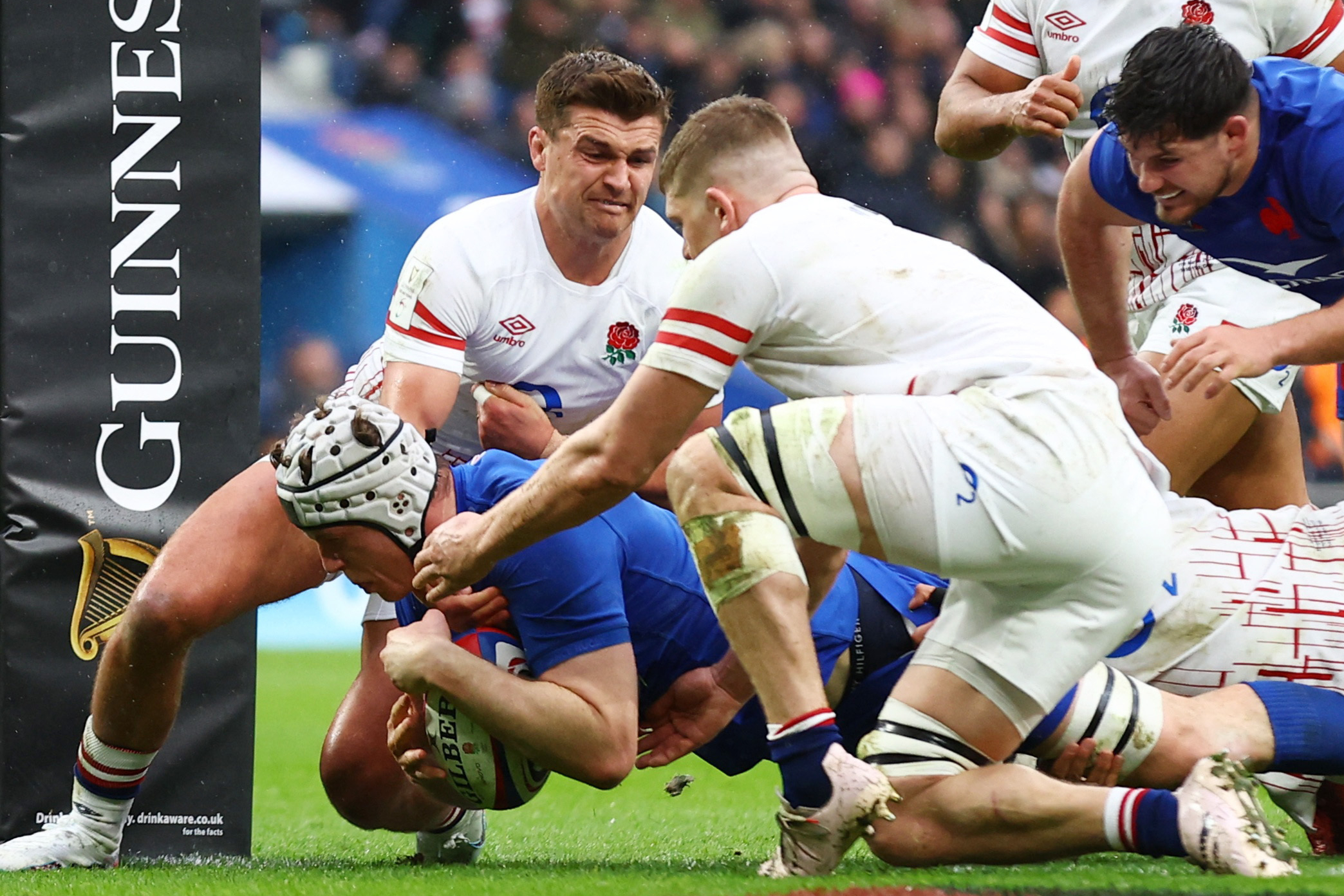 England Triumphs Over France In Six Nations Thriller Thanks To Daly's Late Score England Triumphs Over France In Six Nations Thriller Thanks To Daly's Late Score