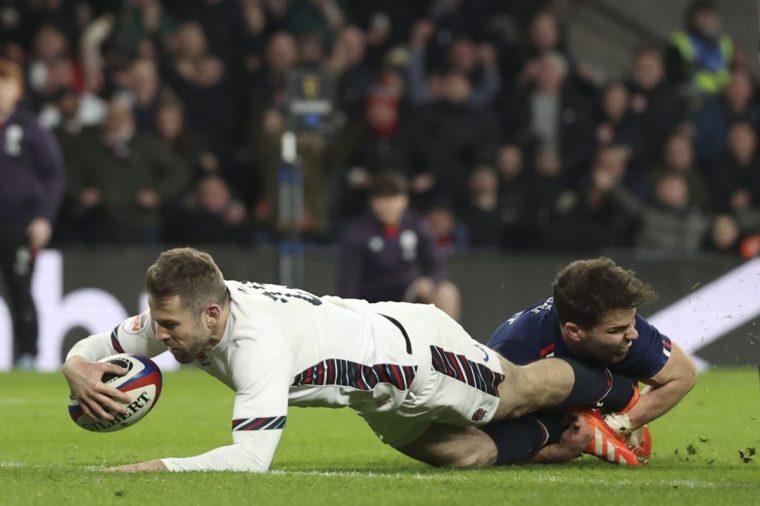England's Late Victory Over France: Daly's Crucial Contribution To Six Nations Win