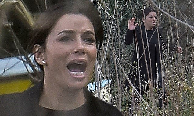Eva Longoria Faces Road Trip Mayhem In Eva Longoria Faces Road Trip Mayhem In