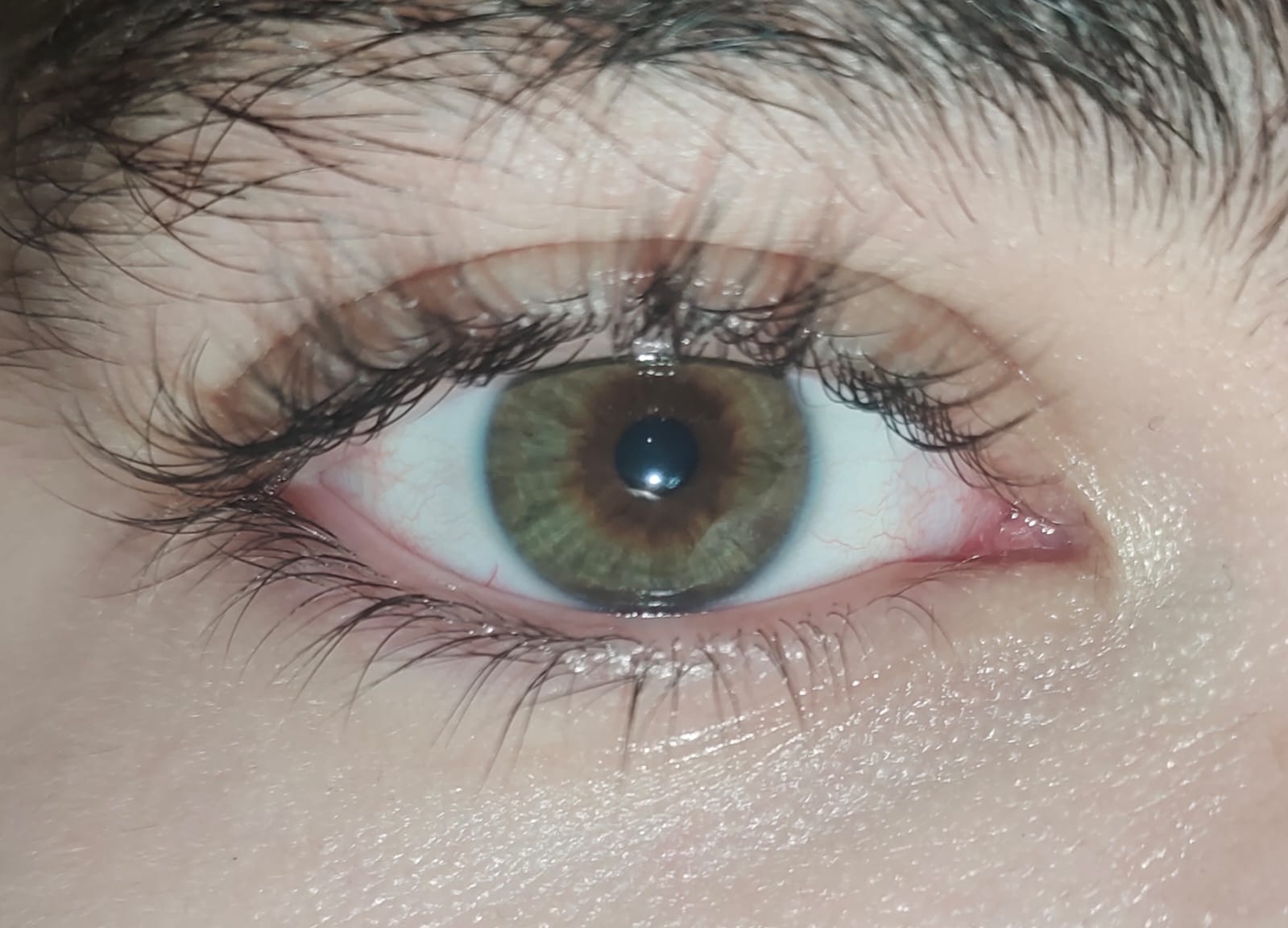 Exploring The Reasons For Male Eyelash Removal Exploring The Reasons For Male Eyelash Removal