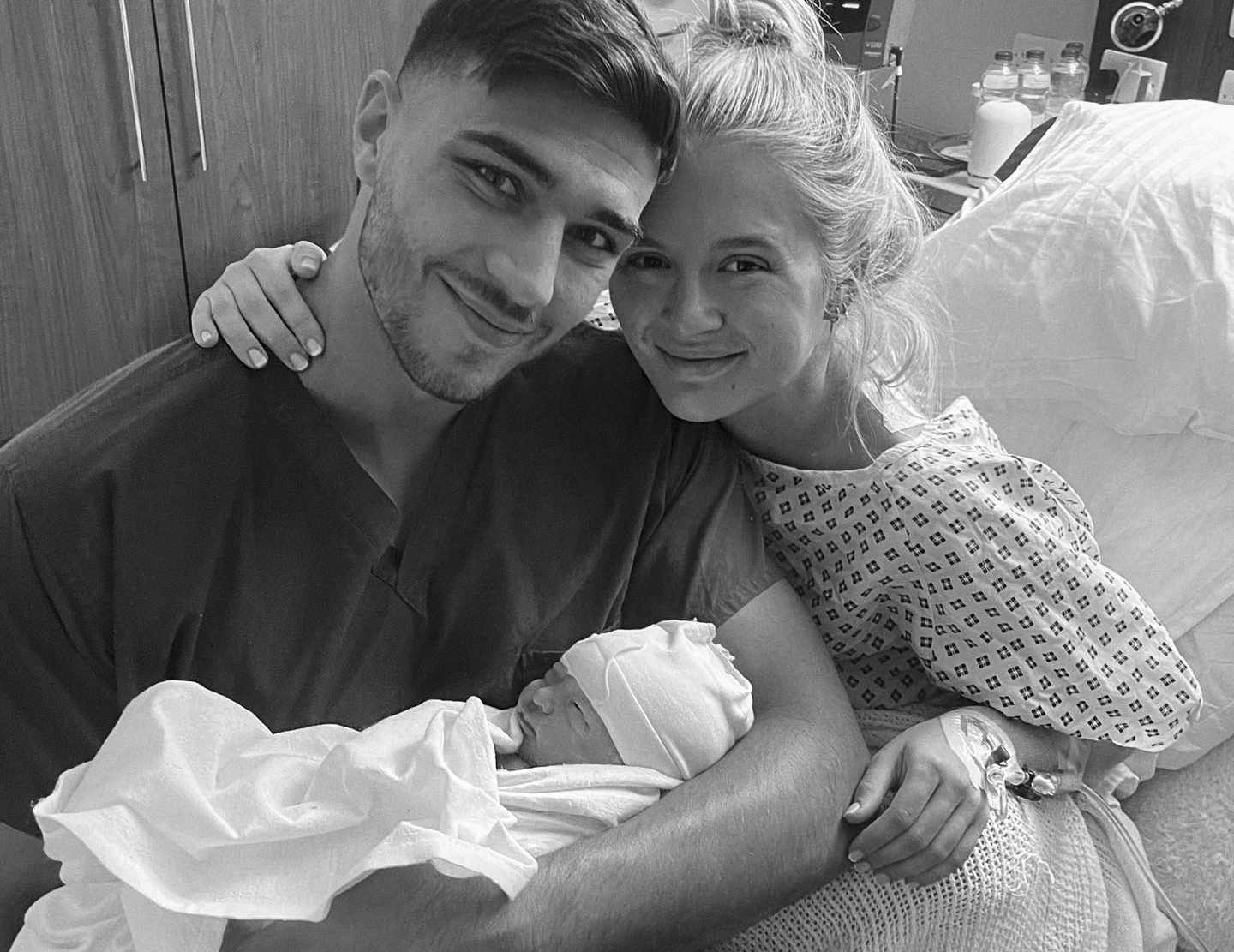 Fans Buzz Over Tommy Fury's Revelation And Molly-Mae Hague's Reaction Fans Buzz Over Tommy Fury's Revelation And Molly-Mae Hague's Reaction