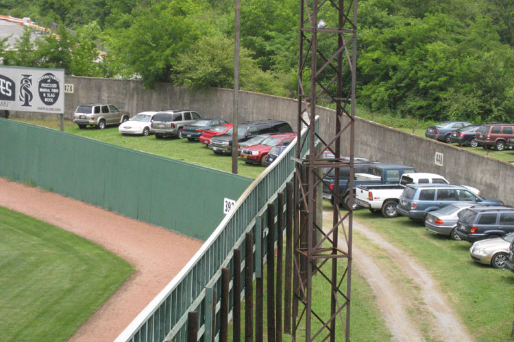 Fan's Fall At Cubs-Pirates Game: Hospitalized After Outfield Wall Incident Fan's Fall At Cubs-Pirates Game: Hospitalized After Outfield Wall Incident