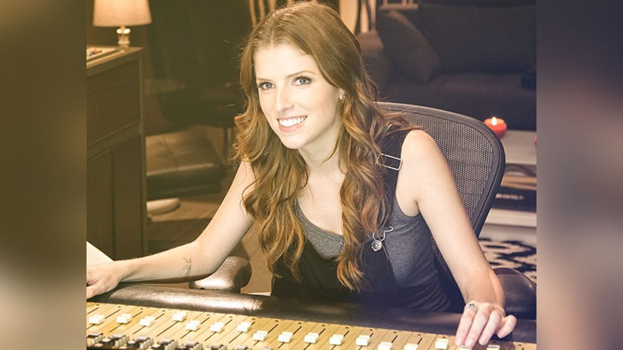 Fashion Focus: Anna Kendrick's Glittering Shell Top Fashion Focus: Anna Kendrick's Glittering Shell Top