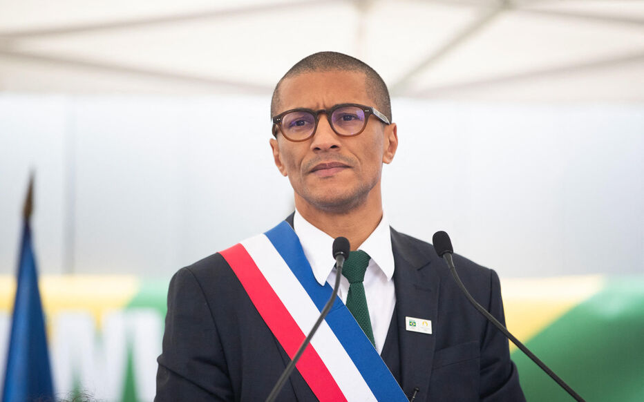 Faure Et Bouamrane : Un Match Au Coude-à-Coude Au Sein Du PS Faure Et Bouamrane : Un Match Au Coude-à-Coude Au Sein Du PS