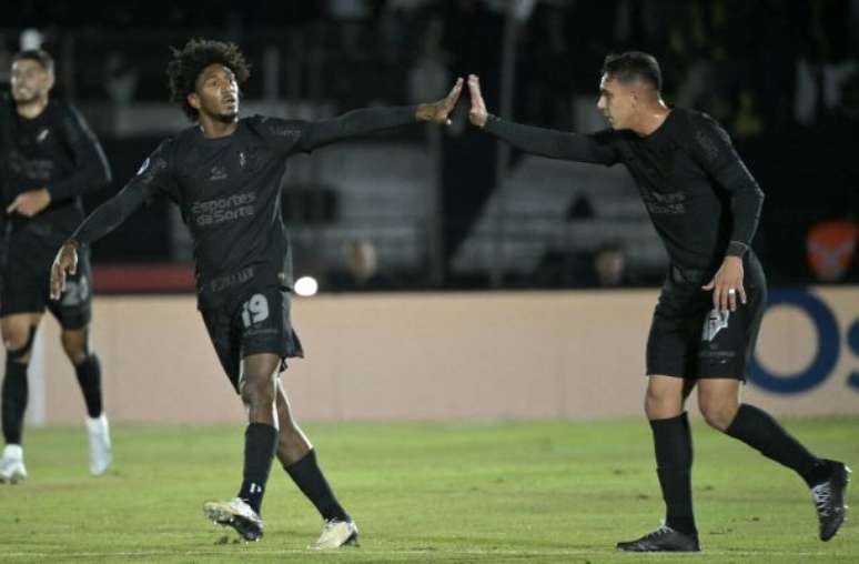 Fim Da Parceria: O Que Levou A Empresa De Fred Luz A Deixar O Corinthians? Fim Da Parceria: O Que Levou A Empresa De Fred Luz A Deixar O Corinthians?