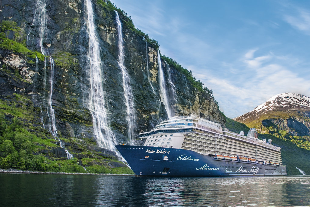 Fincantieri Secures Major UK Cruise Contract With TUI Fincantieri Secures Major UK Cruise Contract With TUI