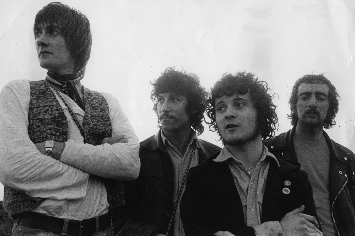 Fleetwood Mac's Unexpected US Chart Success: A Hit Album Without New Music Fleetwood Mac's Unexpected US Chart Success: A Hit Album Without New Music