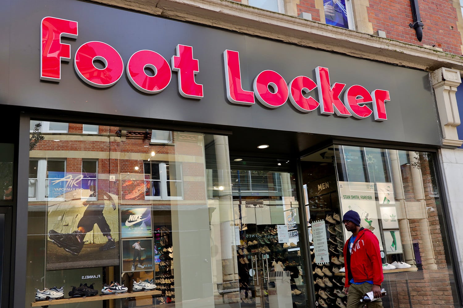 Foot Locker Summer Campaign: Celebrating Local Voices Foot Locker Summer Campaign: Celebrating Local Voices