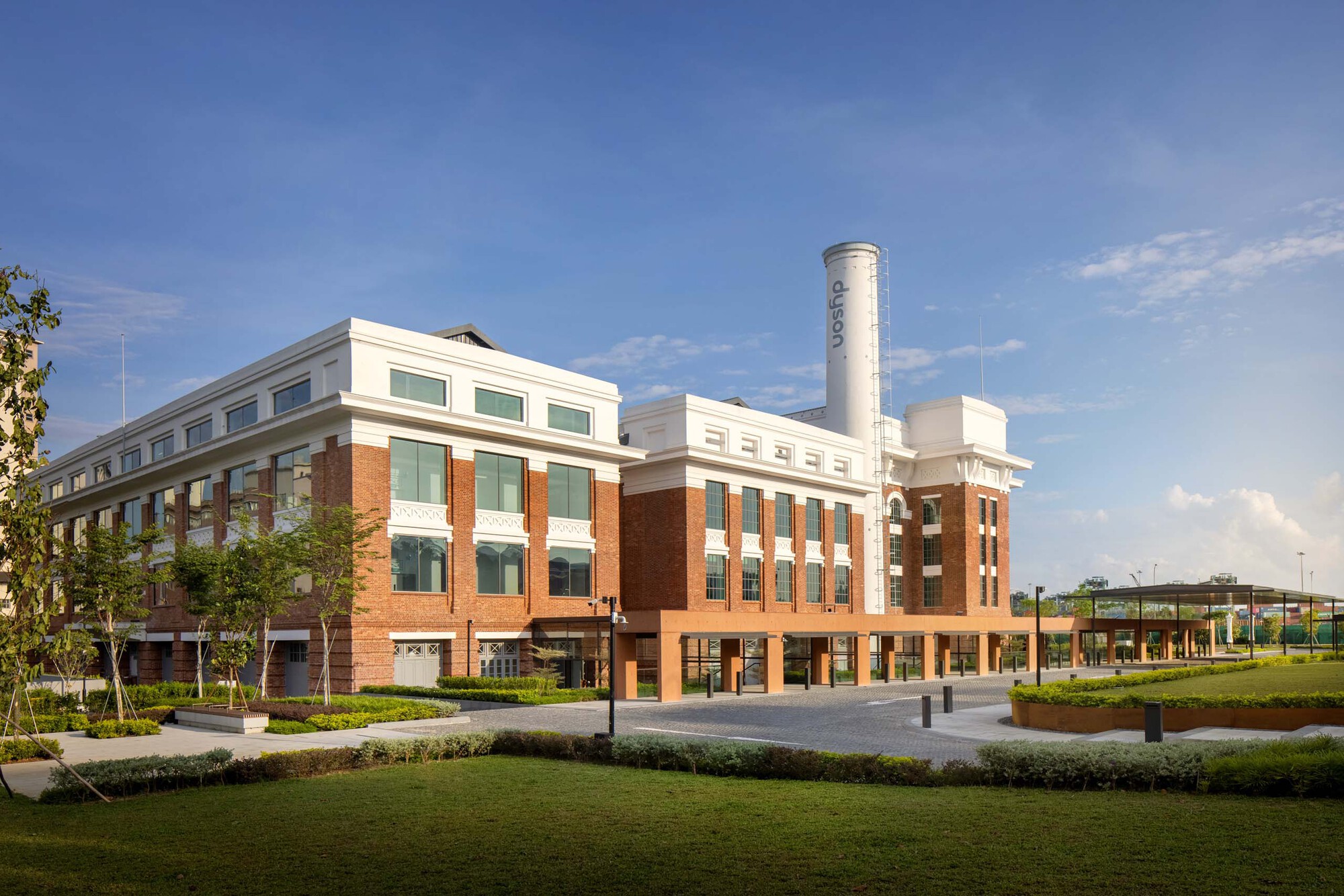 Foot Locker's Global HQ Relocation: Impact On St. Petersburg And Beyond Foot Locker's Global HQ Relocation: Impact On St. Petersburg And Beyond