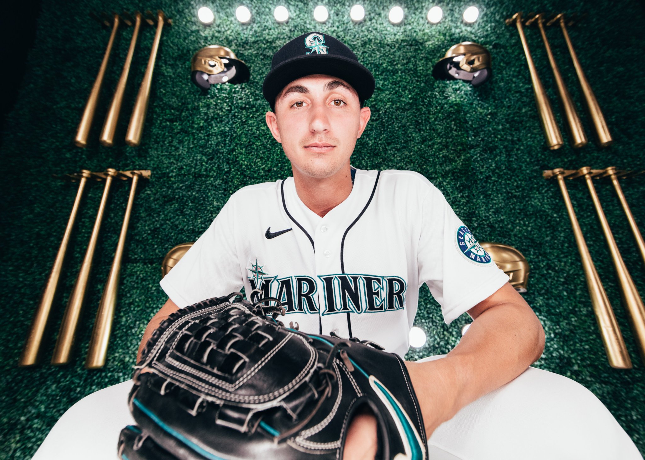 Former Mariners Infielder Criticizes Seattle's Quiet Offseason Former Mariners Infielder Criticizes Seattle's Quiet Offseason