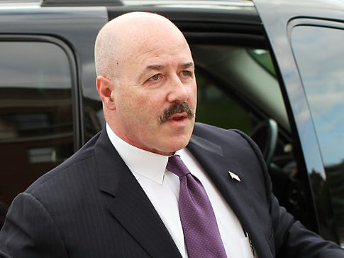 Former NYPD Commissioner Bernard Kerik Hospitalized: Full Recovery Expected Former NYPD Commissioner Bernard Kerik Hospitalized: Full Recovery Expected
