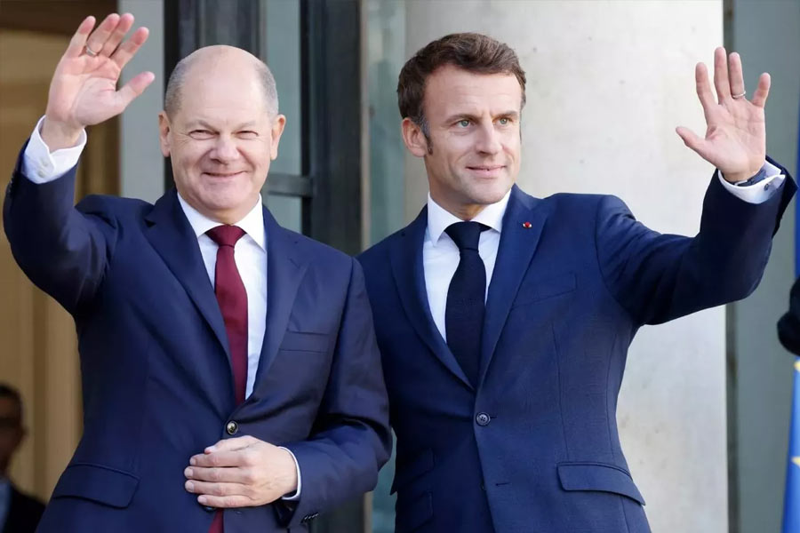 France And Poland To Formalize Friendship Treaty In November: Macron France And Poland To Formalize Friendship Treaty In November: Macron