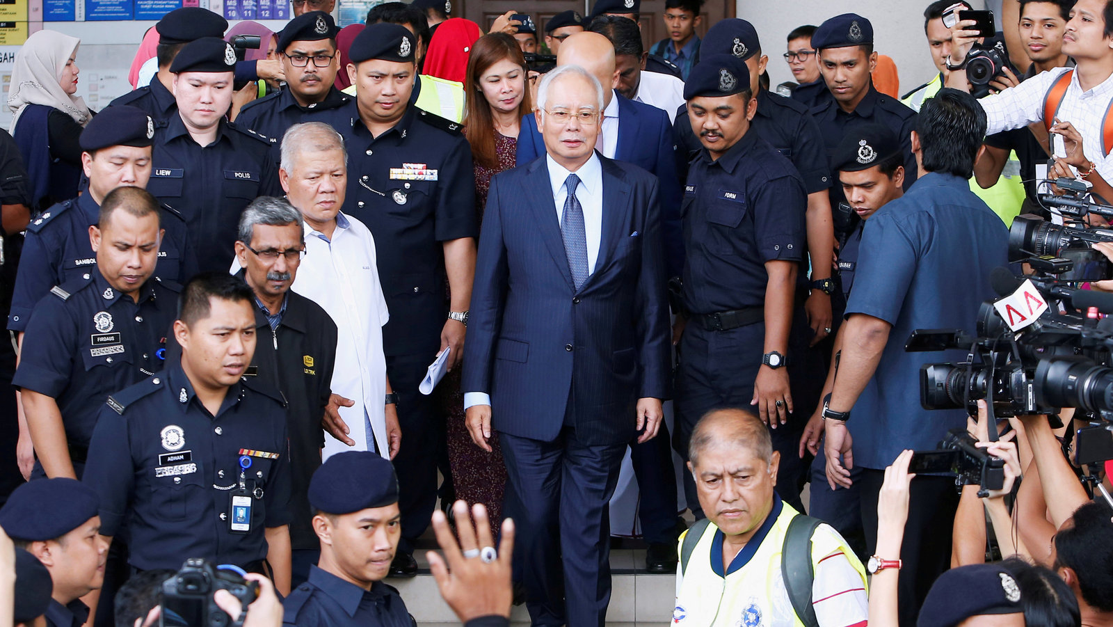 French Prosecutors Implicate Malaysia's Najib Razak In 2002 Submarine Bribe Case French Prosecutors Implicate Malaysia's Najib Razak In 2002 Submarine Bribe Case