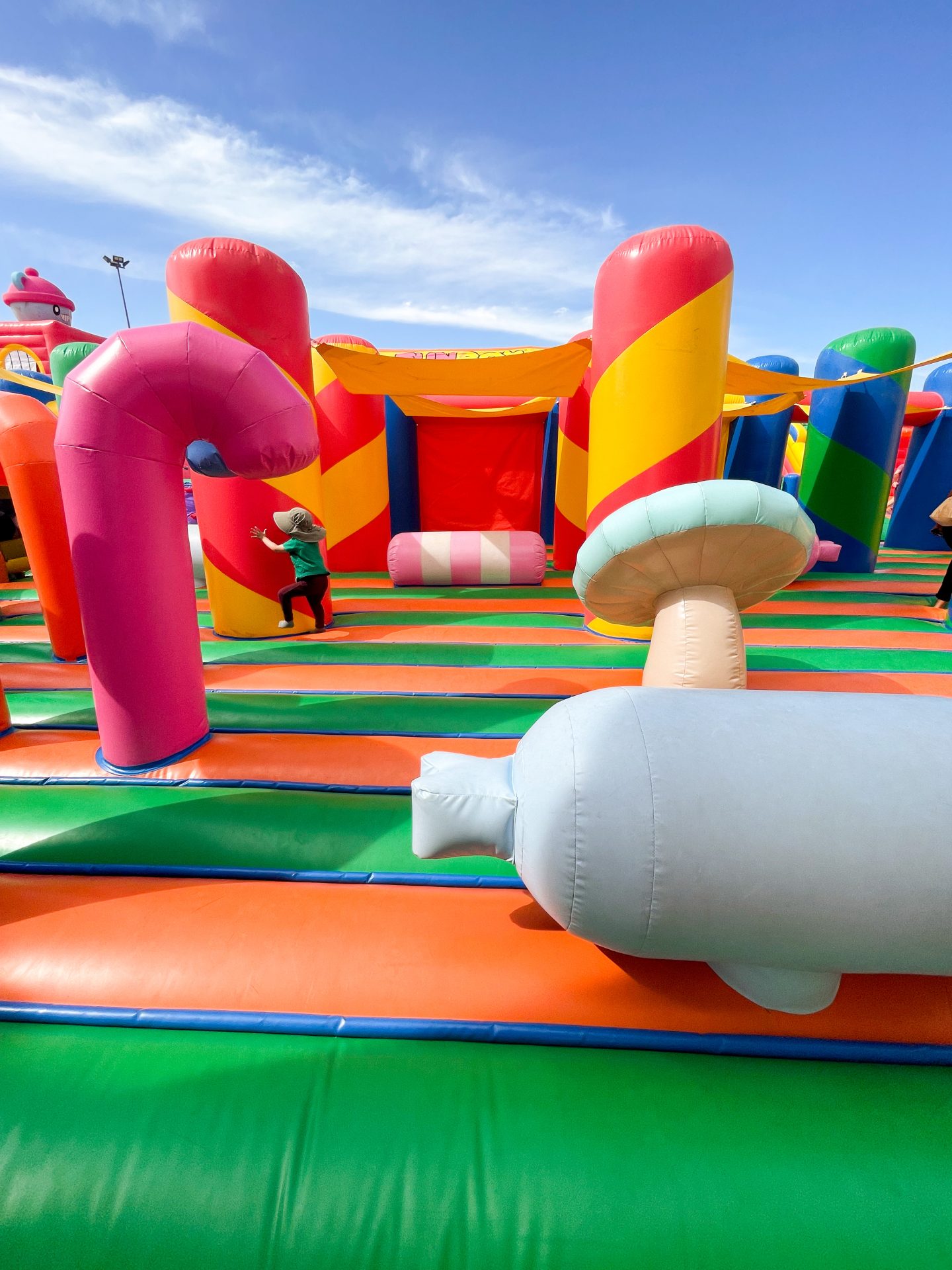FUNBOX Opens First Permanent Indoor Bounce Park Location In Mesa, Arizona FUNBOX Opens First Permanent Indoor Bounce Park Location In Mesa, Arizona