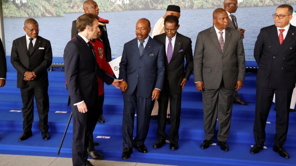 Gabon 2023 : Macron Enterre-t-il Définitivement La Françafrique ? Gabon 2023 : Macron Enterre-t-il Définitivement La Françafrique ?