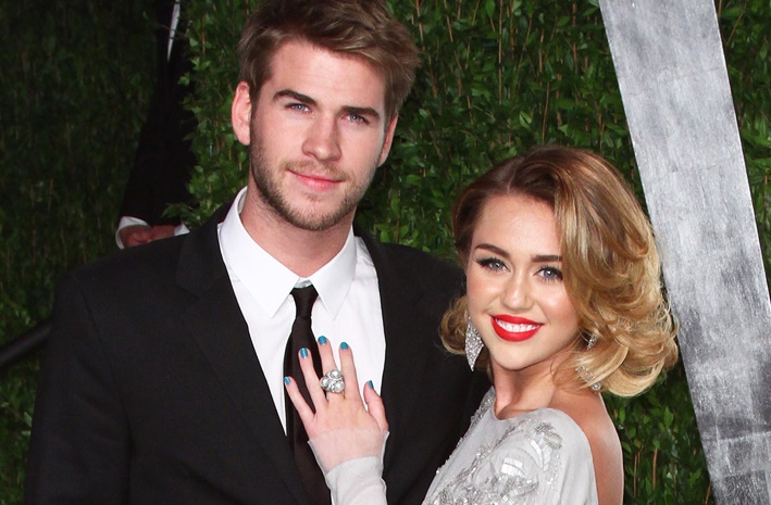 Gaya Berpakaian Miley Cyrus: Sebuah Cerminan Kisah Hidupnya Gaya Berpakaian Miley Cyrus: Sebuah Cerminan Kisah Hidupnya