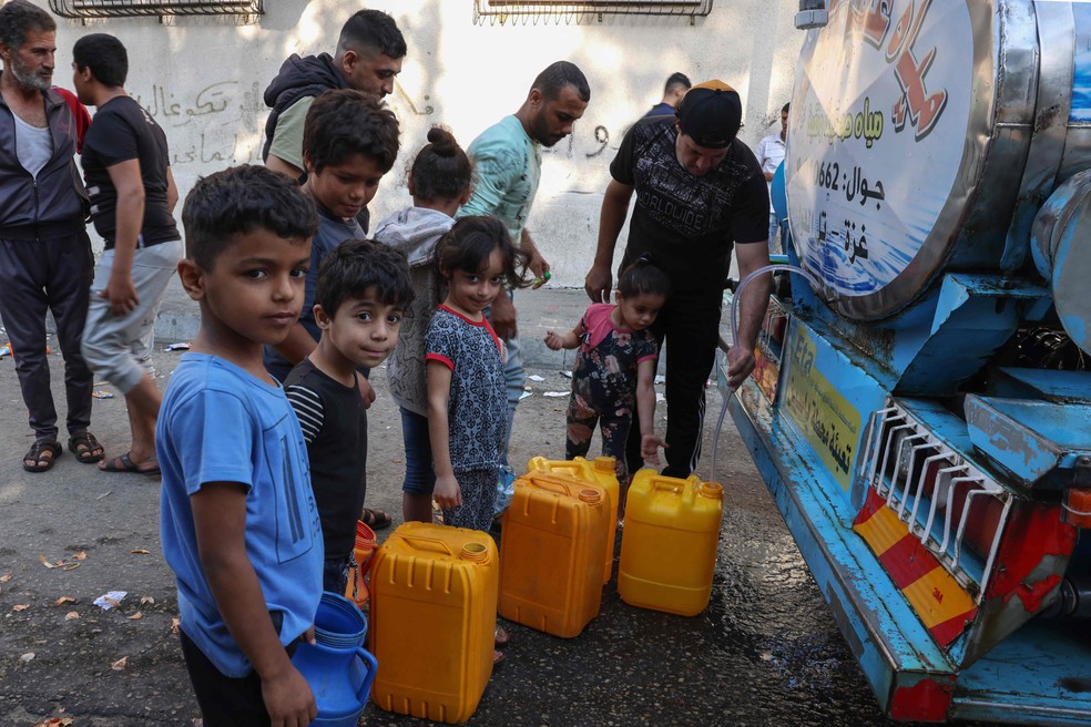 Gaza Food Crisis: Israel Announces Resumption Of Food Supplies Gaza Food Crisis: Israel Announces Resumption Of Food Supplies