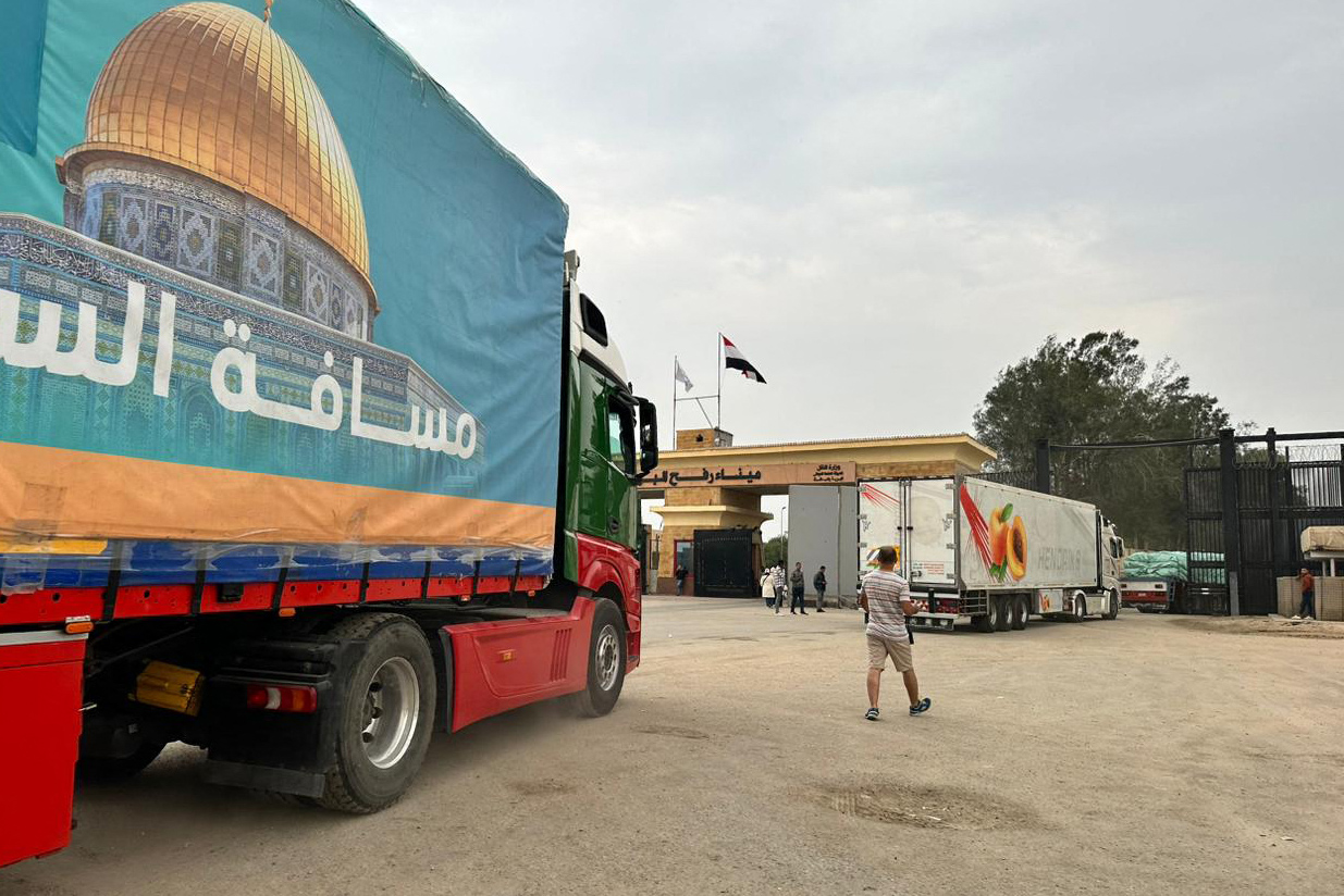 Gaza Receives First Food Shipments From Israel In Months Gaza Receives First Food Shipments From Israel In Months