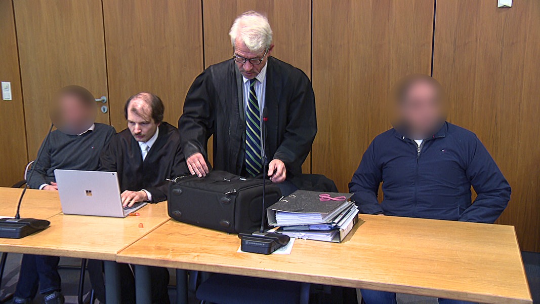 Gefängnis Für Angeklagte: Notenmanipulation An NRW-Universität Aufgedeckt Gefängnis Für Angeklagte: Notenmanipulation An NRW-Universität Aufgedeckt