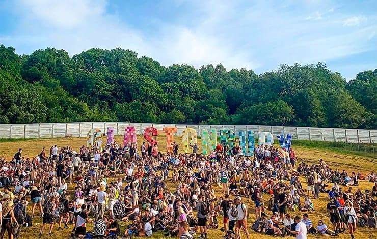 Glastonbury Ticket Resale: 30-Minute Sell-Out Glastonbury Ticket Resale: 30-Minute Sell-Out
