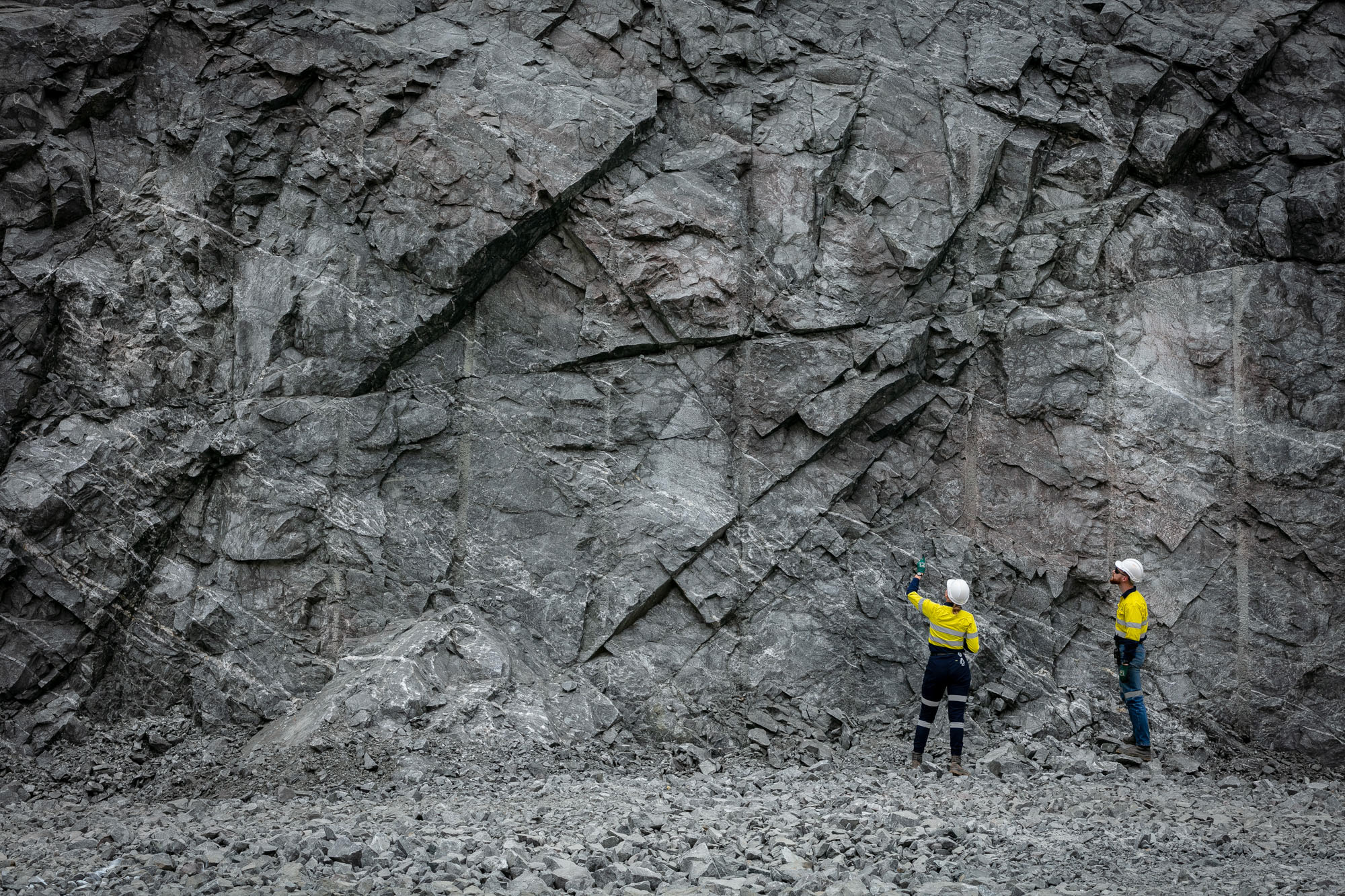 Gold Road Resources Sold To Gold Fields In A$3.7 Billion Deal Gold Road Resources Sold To Gold Fields In A$3.7 Billion Deal